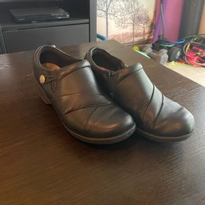 Clarks 6W Black